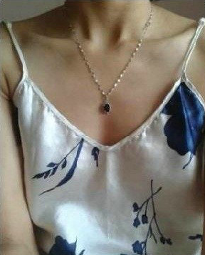 平胸大賽網(wǎng)絡(luò)走紅 我平胸我快樂(lè)