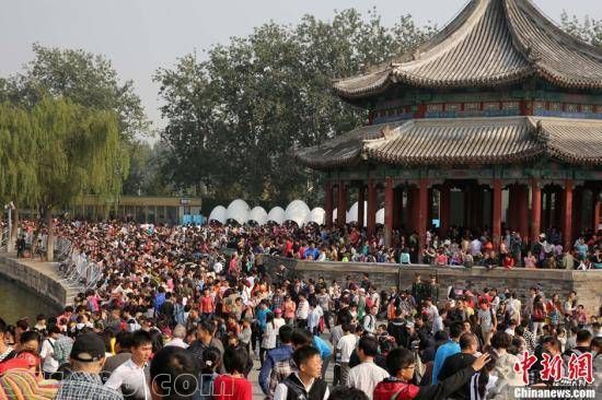 中國(guó)式休假 成難負(fù)之重拿什么拯救國(guó)人休息福利