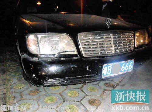 <a href=http://www.thesurfingworld.com/shenzhen/ target=_blank class=infotextkey>深圳</a>毒販扮警察出租屋里制販毒 3人跳窗被抓