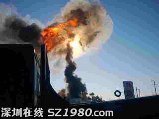 爆炸現(xiàn)場及周邊