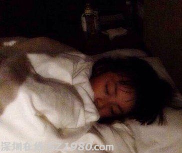 田亮曝女兒Cindy生病發(fā)燒 內(nèi)疚沒(méi)能照顧好(圖)