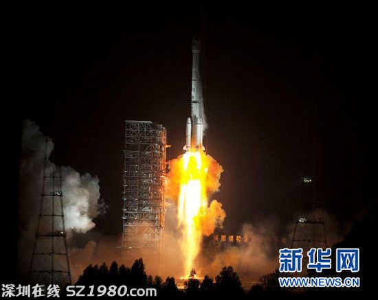 習近平與玻利維亞總統(tǒng)就衛(wèi)星成功發(fā)射相互致賀