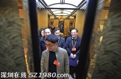 東莞市長被追問掃黃和經(jīng)濟(jì)轉(zhuǎn)型 回答 嘿嘿 