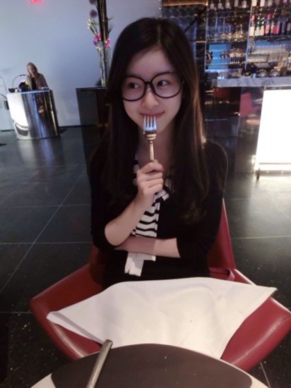奶茶妹妹被傳戀上劉強(qiáng)東
