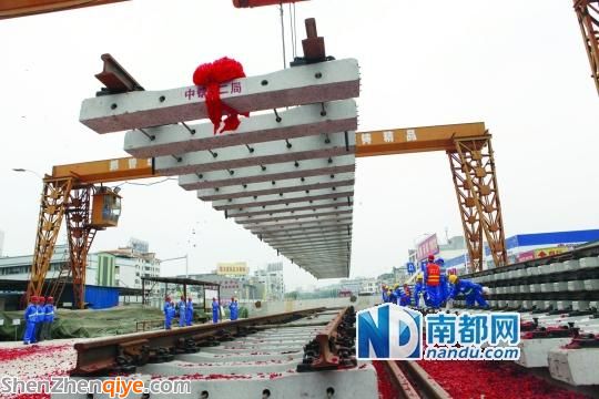 東莞軌道交通2號(hào)線開始鋪軌 明年底通車