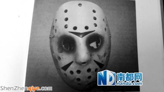 東莞 面具男 連砍5人 求被警方當(dāng)場擊斃