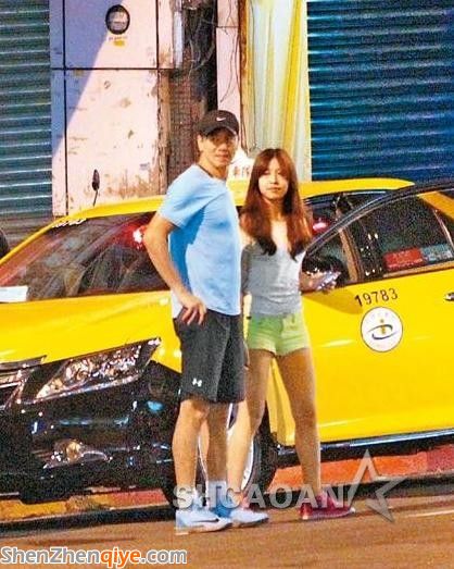 李圣杰夜晚開車載女友吃牛肉面 首度松口想定下來(lái)(圖)
