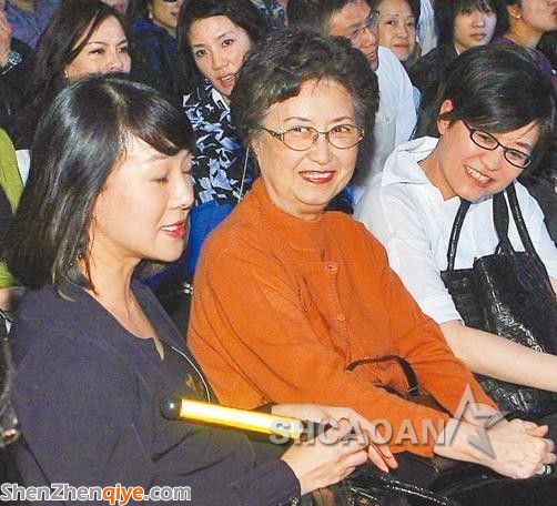 庾澄慶和83歲的媽媽常斗嘴 承認自己讓女生不易親近(圖)