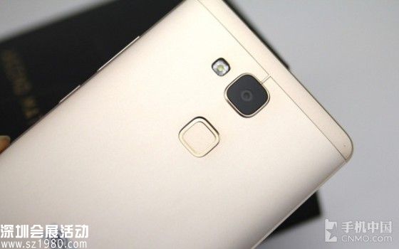 6英寸屏海思八核4G雙卡 華為Mate7評(píng)測(cè) 