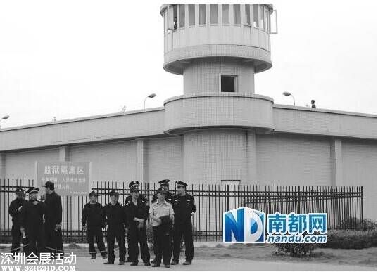 韶關(guān)越獄逃犯29小時后被抓 藏身臭水溝