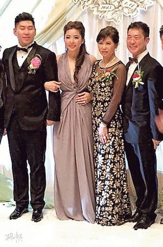 元彪女兒大婚　明星女兒哪個更漂亮又有才