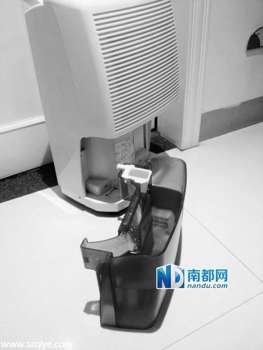 防潮利器哪個強(qiáng)：鹽水拖地不如報紙石灰