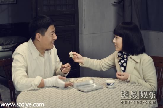 于震、顏丹晨劇照。