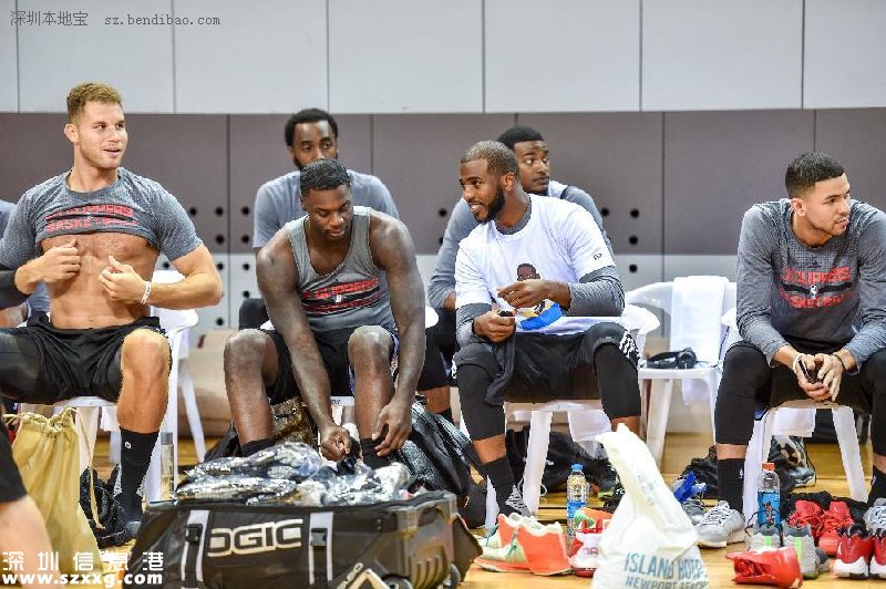 NBA深圳(www.thesurfingworld.com)賽于龍崗大運(yùn)中心11日13時(shí)開打