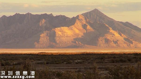 美國紐一名約30歲男子蘭茲伯格，10年前購得猶他州西北部博克斯埃爾德縣偏遠(yuǎn)地方的一塊地并建立國。（圖片來源：Desecret News）