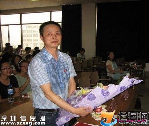 奶茶妹妹家里很有錢嗎?父親身價(jià)多少?為什么說她的背景大過劉強(qiáng)東?