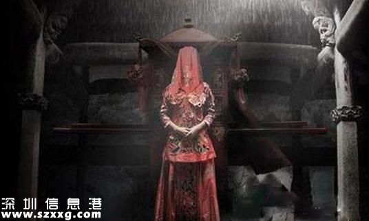 浙江夫妻收“最可怕”婚紗照：照片兩側(cè)擺白蠟燭似鬼結(jié)婚