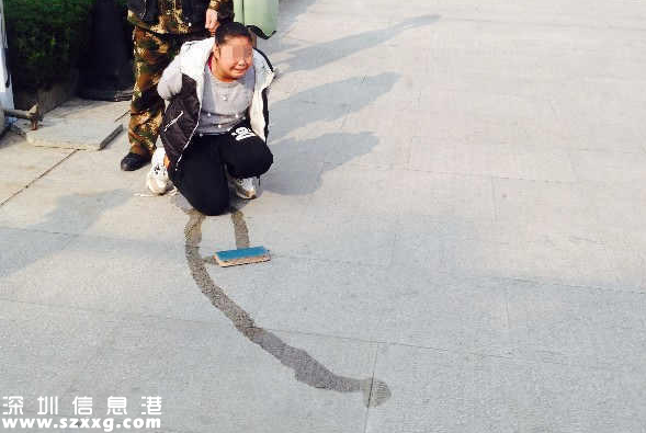 女賊被抓當(dāng)場(chǎng)嚇尿 真的被嚇失禁了