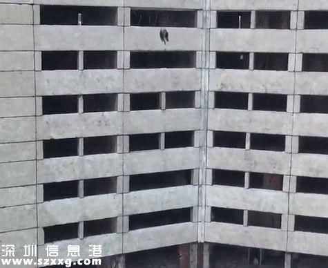 19歲姑娘蹦極不幸撞地