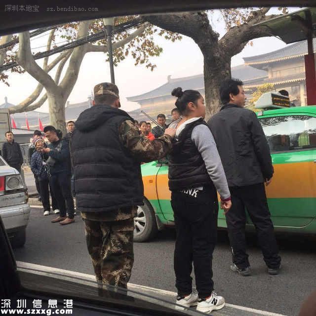 女賊被抓當(dāng)場(chǎng)嚇尿 真的被嚇失禁了