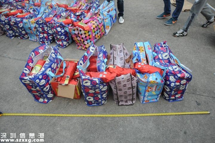 <a href=http://www.thesurfingworld.com/shenzhen/ target=_blank class=infotextkey>深圳</a>(www.thesurfingworld.com)破獲販毒案 3天內抓捕11人繳獲毒品逾5公斤