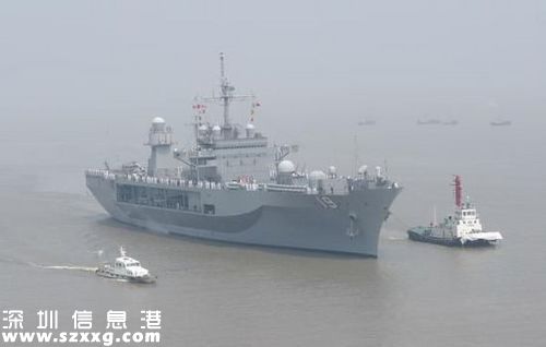 美國海軍“蘭嶺”號兩棲指揮艦