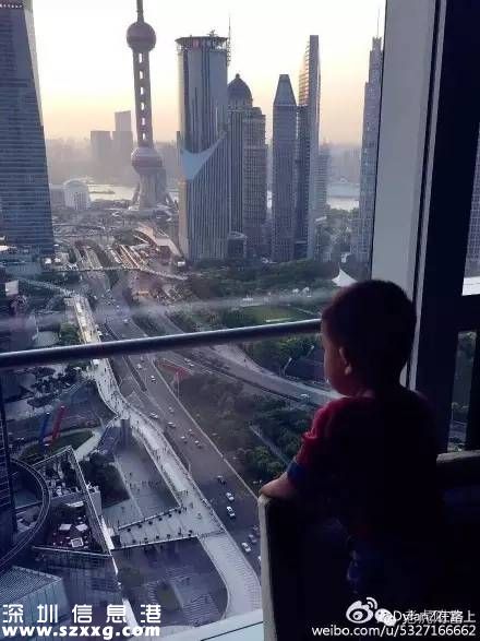 寶寶說，大人的世界我不懂！大人說，寶寶你只管看風(fēng)景！