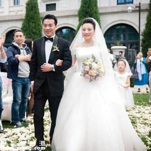 端妃娘娘低調(diào)大婚 戲中坦然自若戲外個(gè)性隨和(組圖)