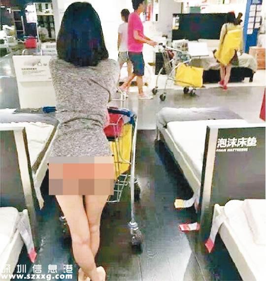 第二組不雅照出現在某網站的熱榜上，標題為《【NSFW，其實是武漢宜家】我也終于知道為什么北京人這么喜歡逛宜家了……?》這組不雅照共三張，依然是一位長發(fā)女子，女子全身赤裸站在展間或坐在床上，在女子身后，一位顧客背對鏡頭。對于這組照片的拍攝，有網友稱是“裹著大衣，趁沒人注意趕緊脫了拍”。關于圖片來源，有網友留言稱是來自一個已被屏蔽的涉黃網站上，原圖發(fā)布者沒想到這照片火了，已經將原帖刪除。