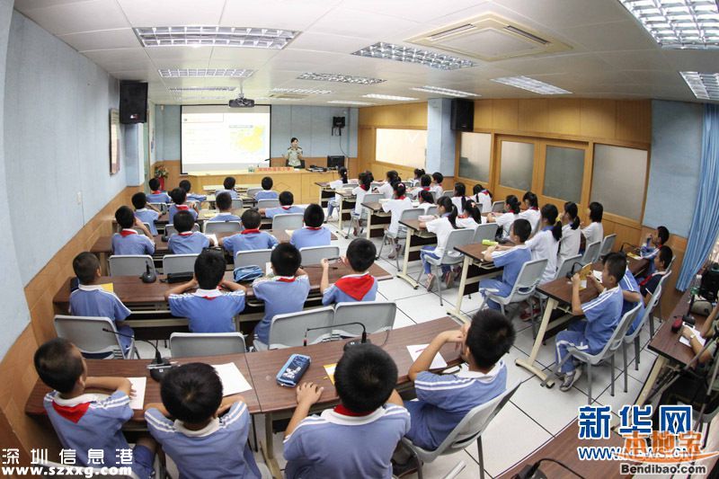 <a href=http://www.thesurfingworld.com/shenzhen/ target=_blank class=infotextkey>深圳</a>小一初一進(jìn)行補(bǔ)錄 家長需為2017年學(xué)位做準(zhǔn)備