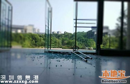 高校玻璃門(mén)被熱炸 玻璃門(mén)自爆并非個(gè)案