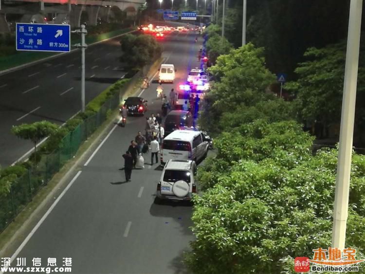 深圳地鐵口發(fā)生命案 2名電動(dòng)車(chē)司機(jī)發(fā)生口角1人身亡