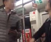 地鐵掃碼屬于騷擾："掙兩道錢"月薪過萬 騙人錢財引網(wǎng)