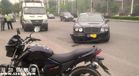 賓利被摩托車(chē)撞上 賓利車(chē)主:只要人沒(méi)事就好(圖)