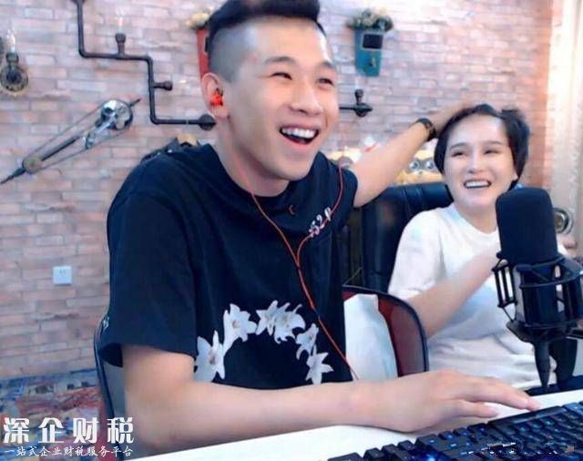 趙本山女兒公開戀情，已與天佑戀愛一周年！
