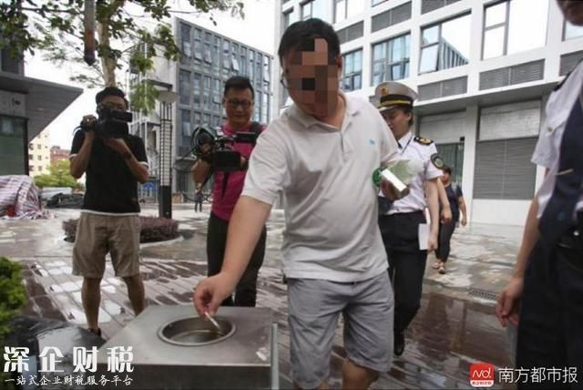 深圳寫字樓里的陽(yáng)臺(tái)和個(gè)人辦公室都得禁煙！