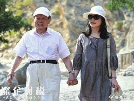 楊振寧有多少財(cái)產(chǎn) 楊振寧遺產(chǎn)怎么分配的