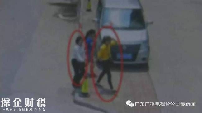 廣州：女子行騙別抓 哭著向警察下跪稱要見丈夫(圖)